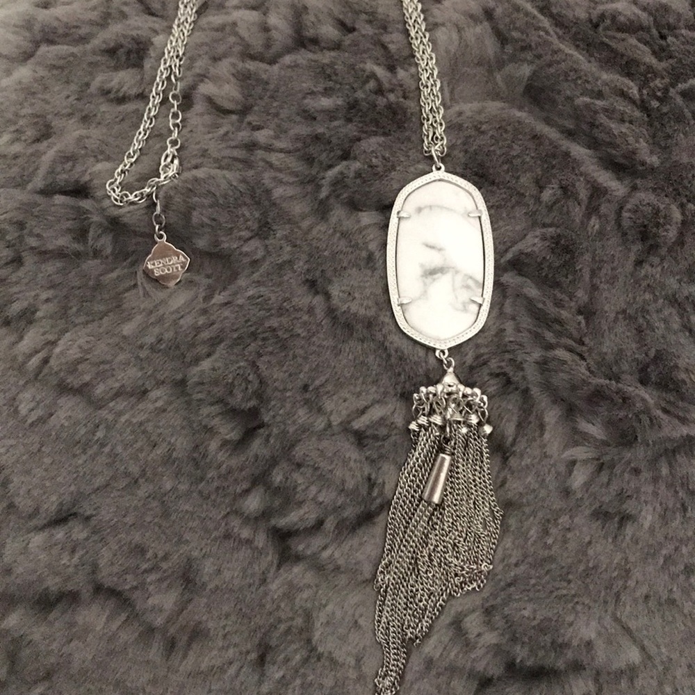 kendra scott white rayne necklace